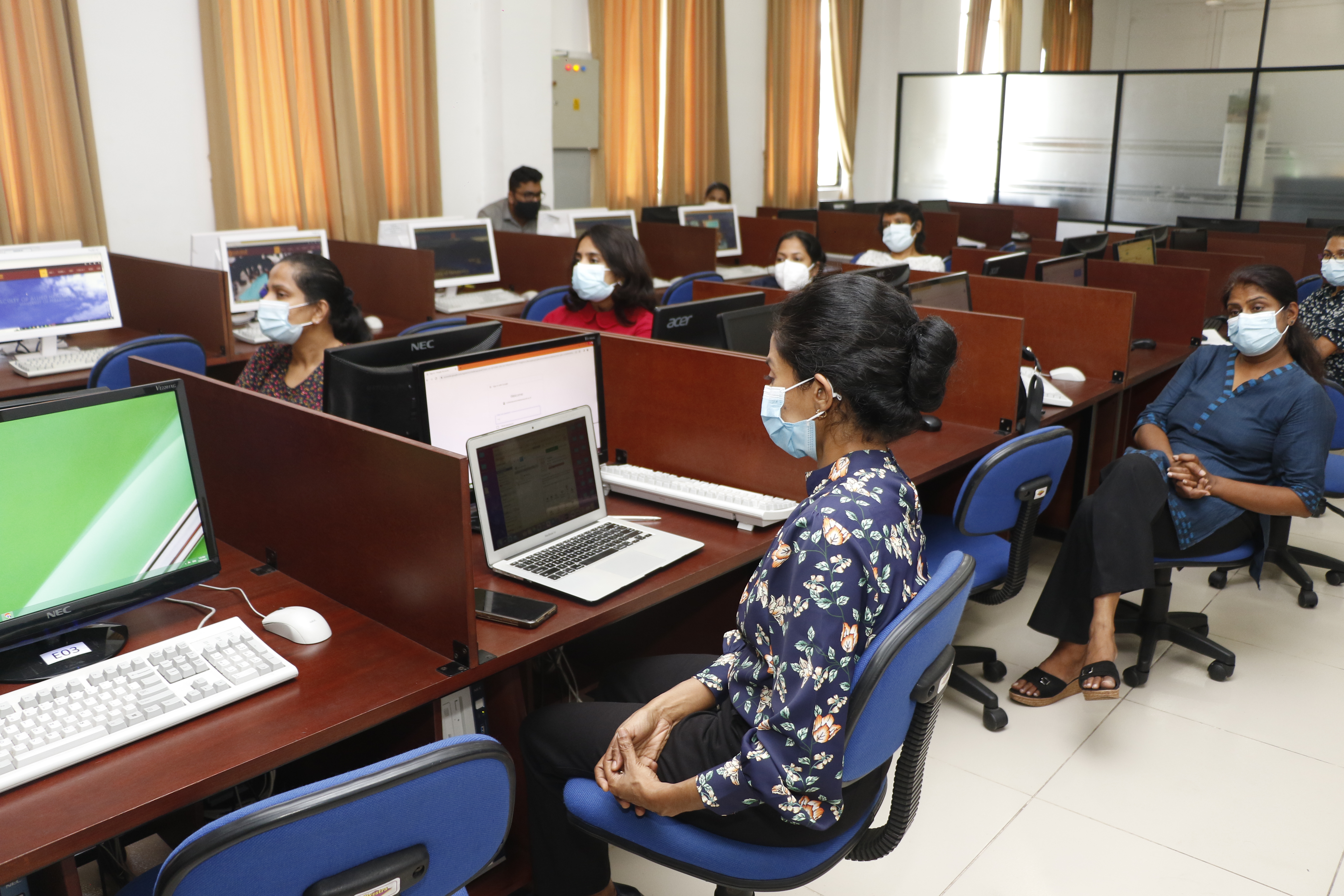Workshop on "Maximizing flipped learning using PERUSALL"